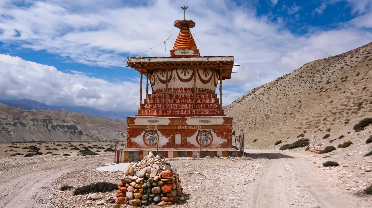 Abstecher nach Samar, Mustang Trekking