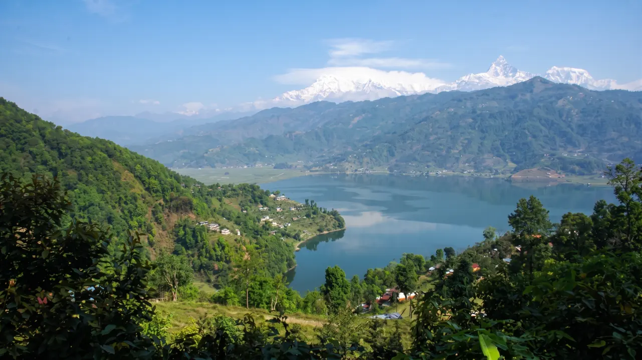 Blick auf den Phewa-See