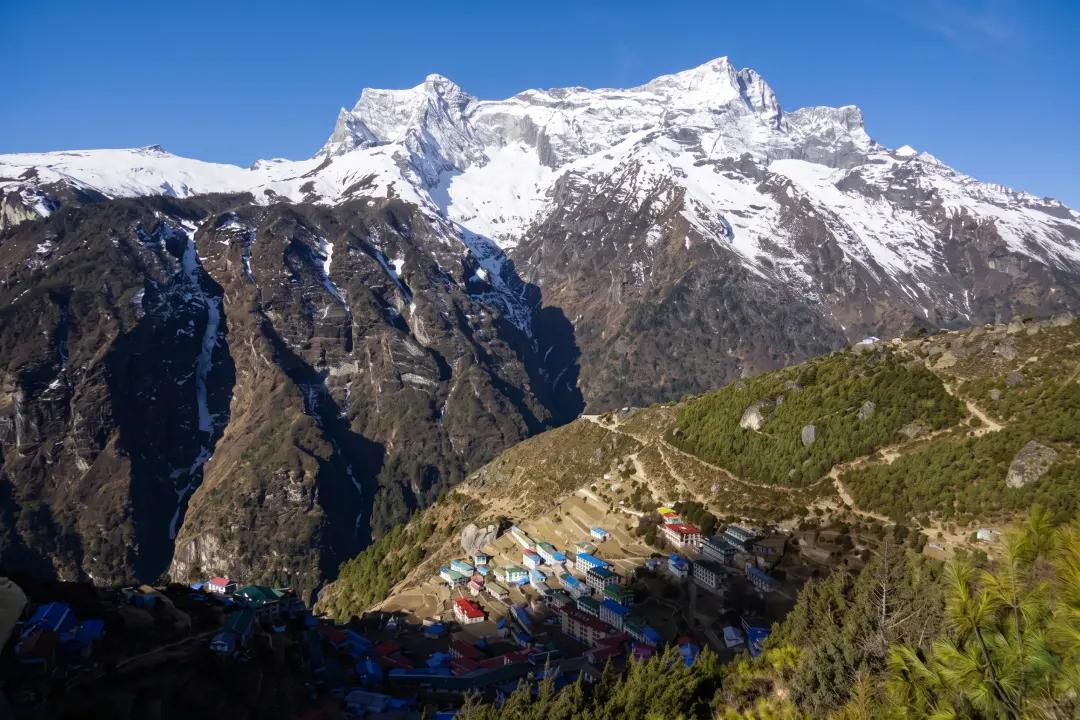 Blick von Khumjung, Everest-Trekking