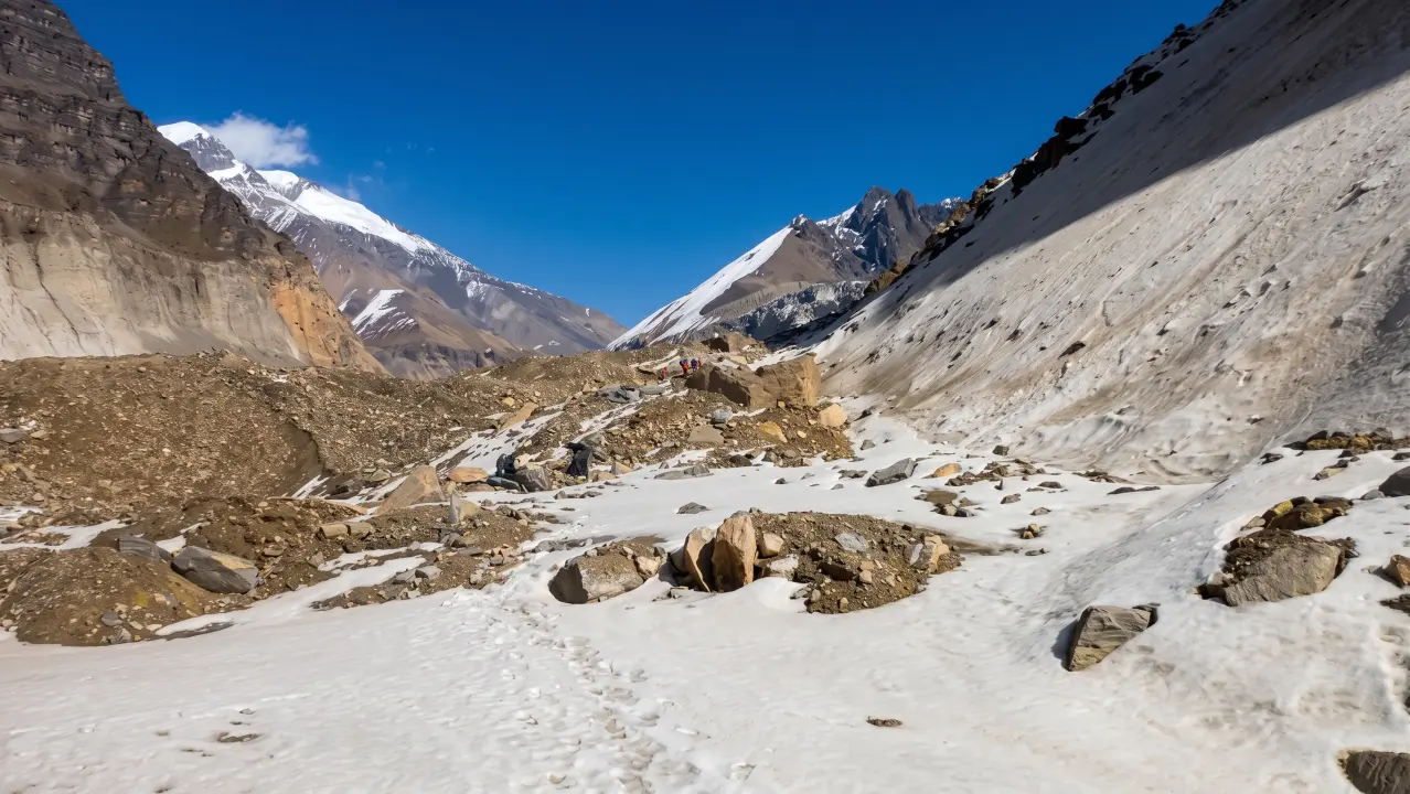 Am Italian BC, Dhaulagiri-Trek, Nepal