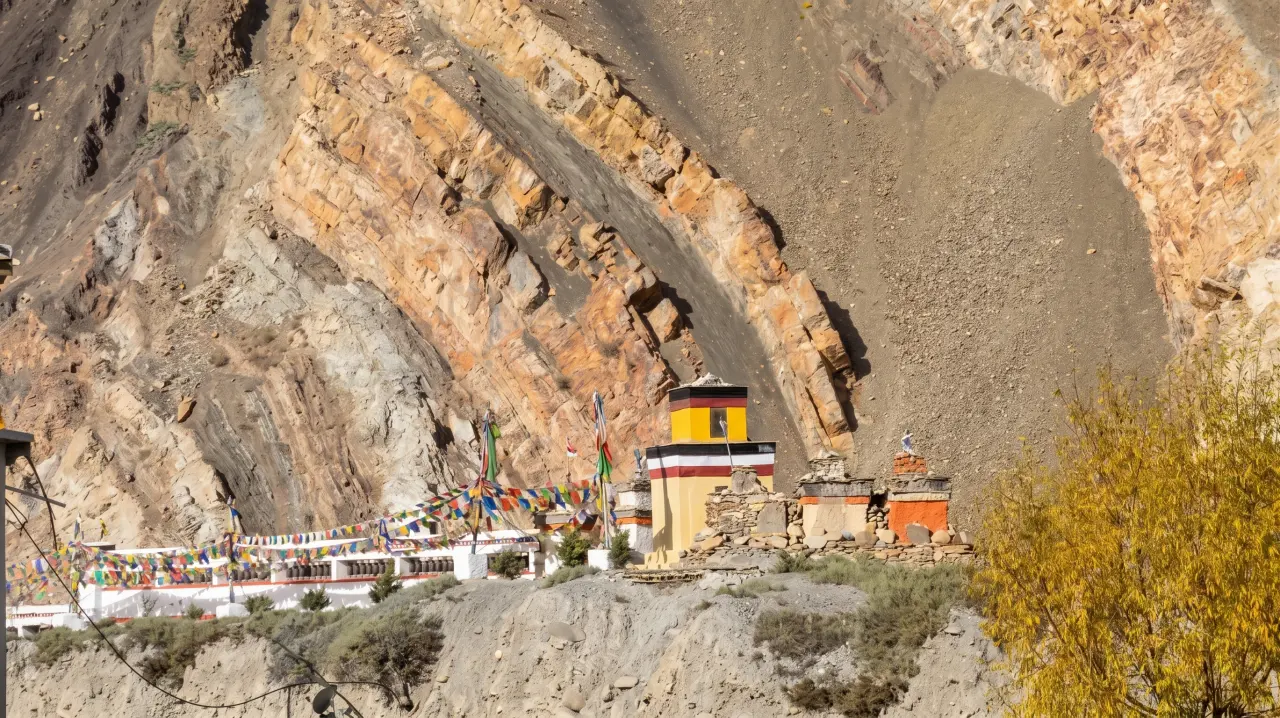 Kloster am Wegesrand, Mustang-Trek