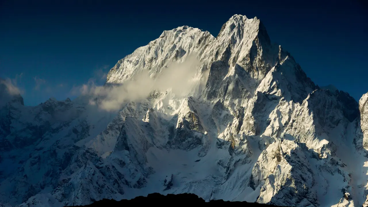 Manaslu Trekking