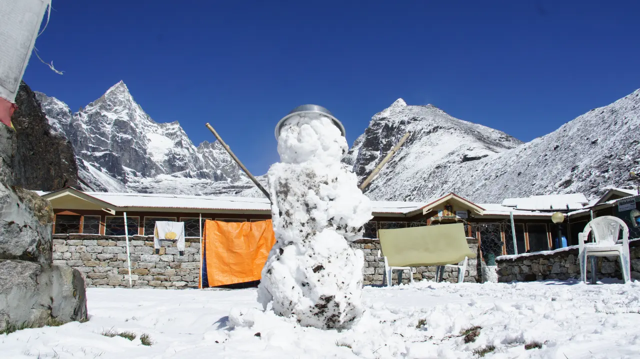 Everest Trekking