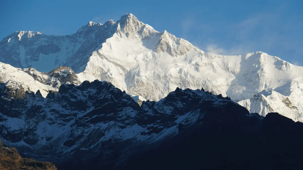 Bergsicht auf dem Weg, Kanchenjunga Trekking