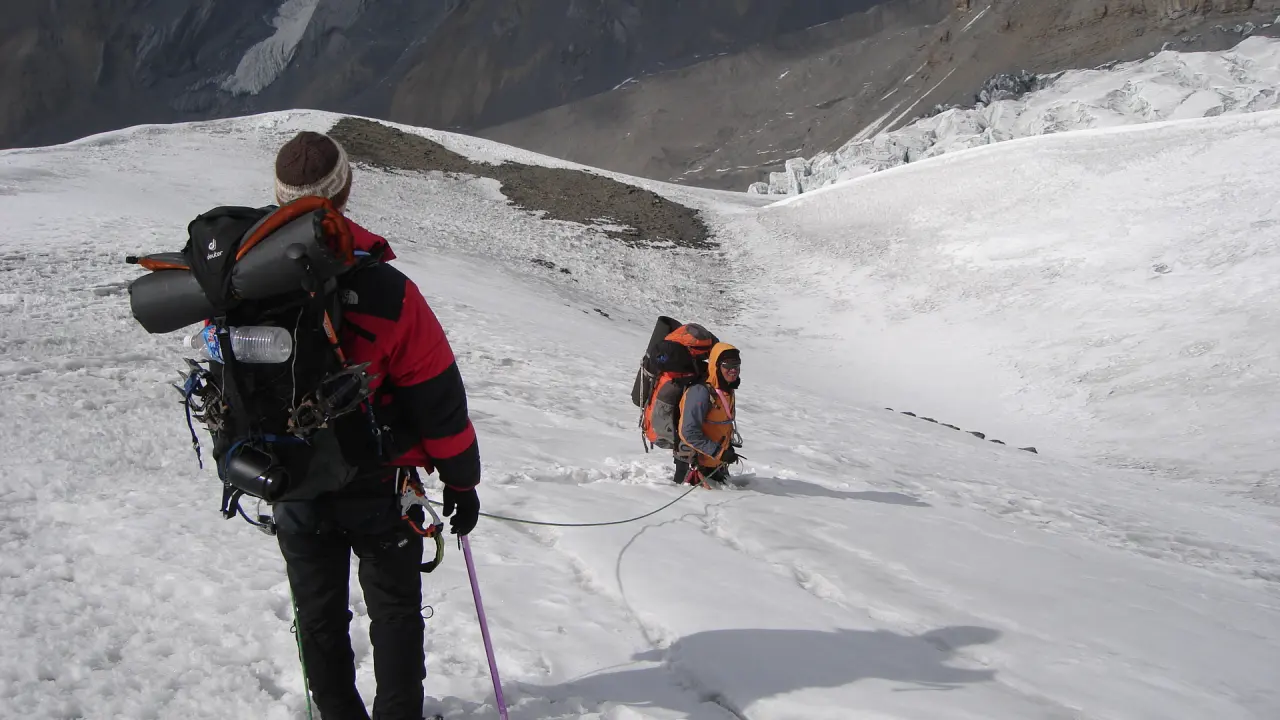 Chulu-West-Highcamp